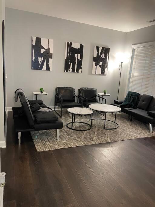 Апартаменты Simple Elegant Townhouse Dt Raleigh Ncsu Экстерьер фото